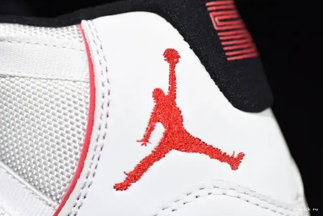 Chep Onekick 378037-016 Platinum Retro 11 Tint Jordan Air 0327